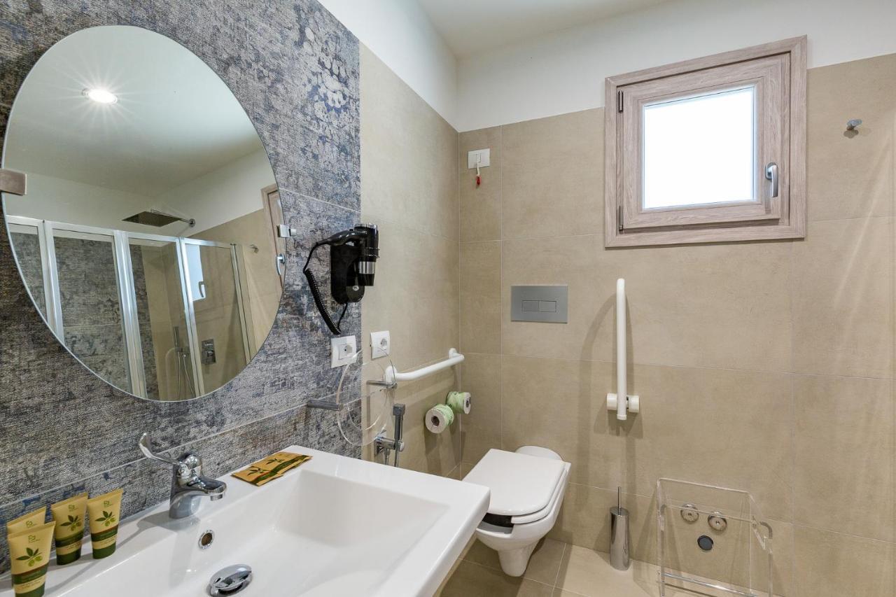 Hotel Caramare Cala Gonone Eksteriør bilde
